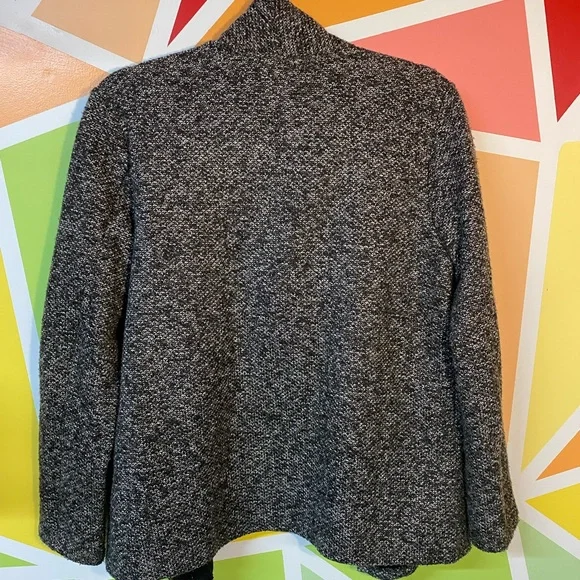 Banana Republic Cardigan- women’s M - Picture 5 of 6